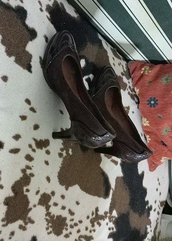 Kahverengi Klasik Topuklu Kadın Ayakkabı - Görsel 2