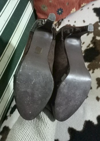 Kahverengi Klasik Topuklu Kadın Ayakkabı - Görsel 4