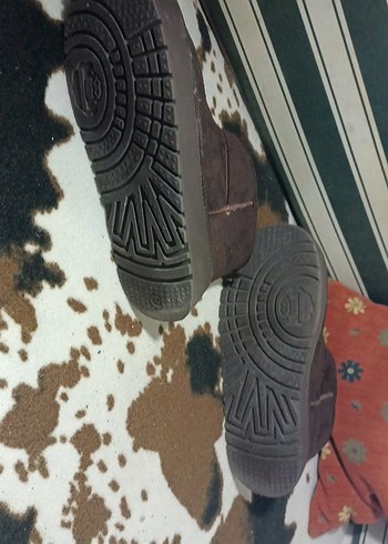 Kahverengi Kürklü Dolgu Topuklu Kadın Bot - Görsel 3