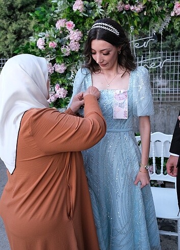 Diğer Nişan elbisesi