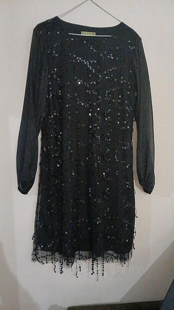 xl Beden Kadin pullu elbise