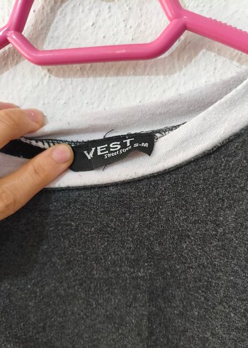 Gri Kadın Salaş Tişört Beyaz Yakalı - Görsel 2