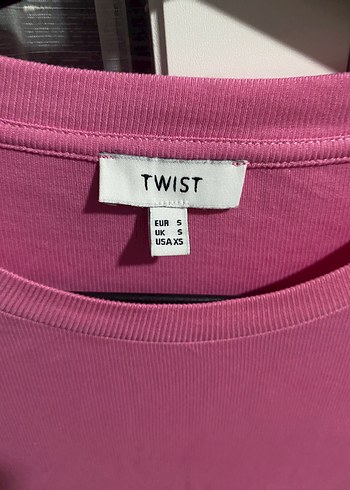 Pembe Kısa Kollu Salaş Tişört - Görsel 4