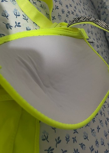 Sarı 
Takım - Görsel 6