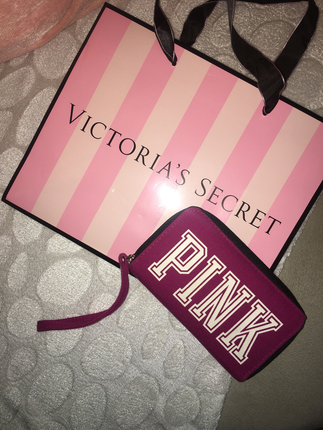 Victoria s Secret Pınk ????