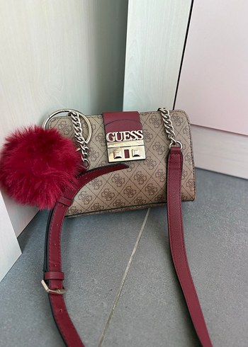 Guess Baskılı Bordo Kadın Çanta Püsküllü
