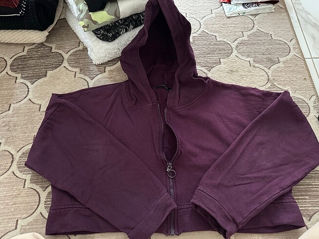 Milla mürdüm crop kapüşonlu
