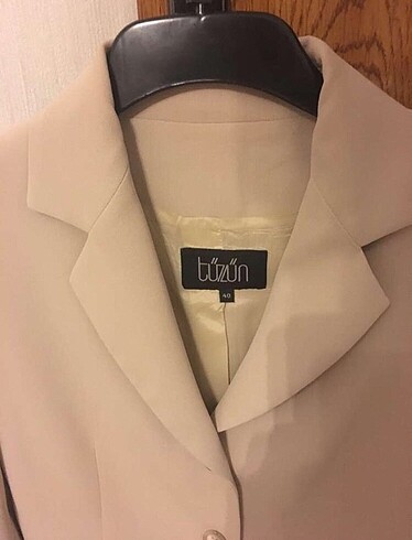 40 Beden ten rengi Renk Tüzün çeket