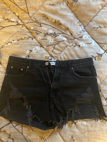 xl Beden zara şort