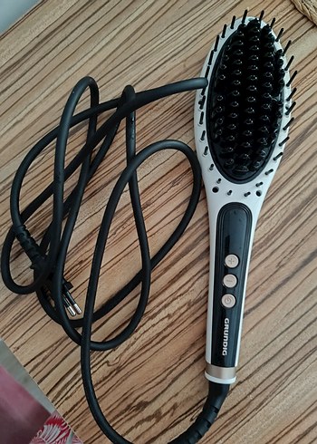 Grundig Beyaz Saç Düzleştirici tarak