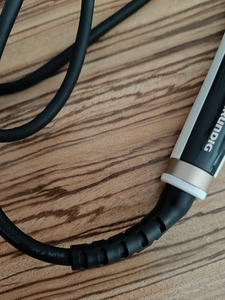 Grundig Beyaz Saç Düzleştirici tarak - Görsel 3