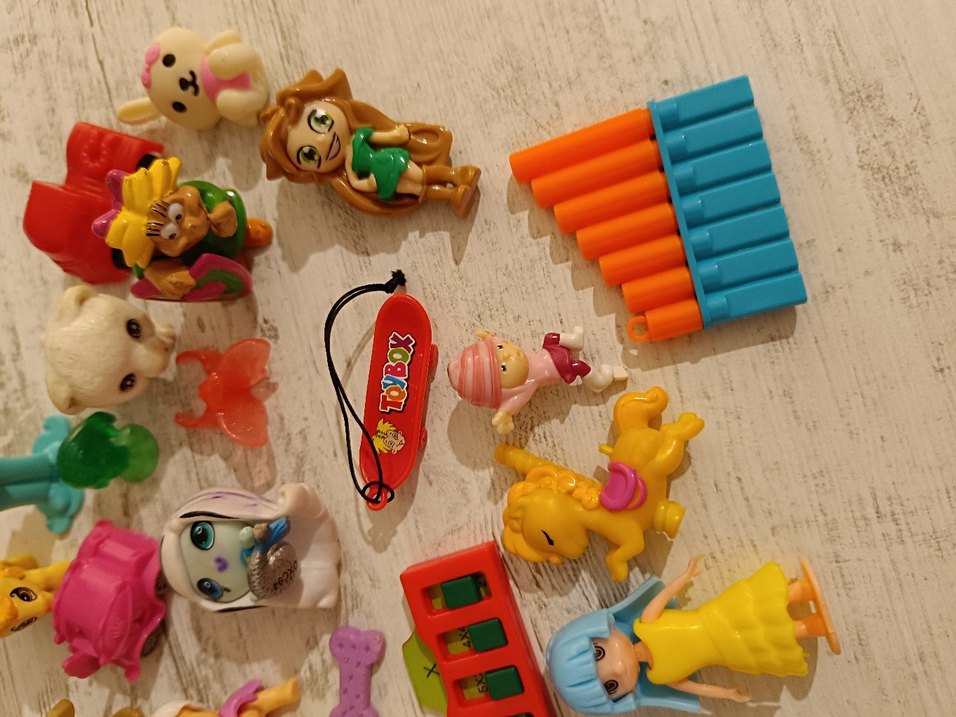 Toybox kinder joy Renkli Mini Figür Oyuncak Seti - Görsel 5