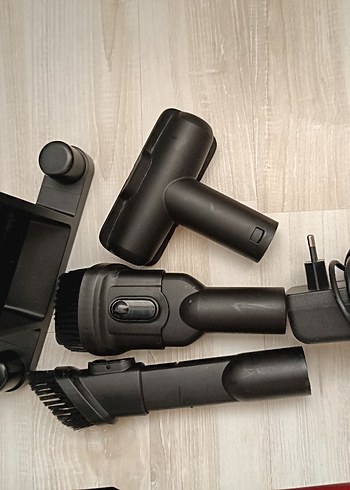 Fakir şarjlı süpürge Kırmızı Kablosuz Dikey Elektrikli Süpürge - Görsel 5