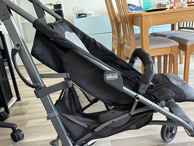 9- 18 kg Beden Chicco bebek arabası