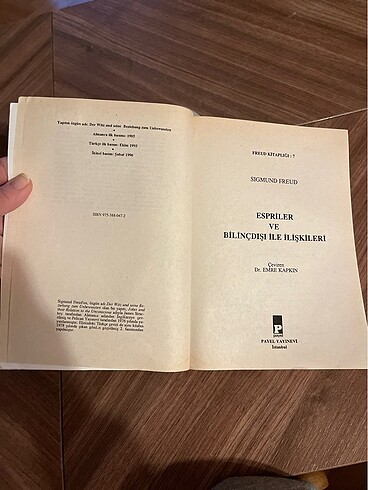 Beden Renk Espriler ve Bilinçdışı ile İlişkileri - Sigmund Freud
