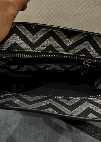 Siyah Beyaz Zebralı Kadın Omuz Çantası- Pierre cardin - Görsel 3