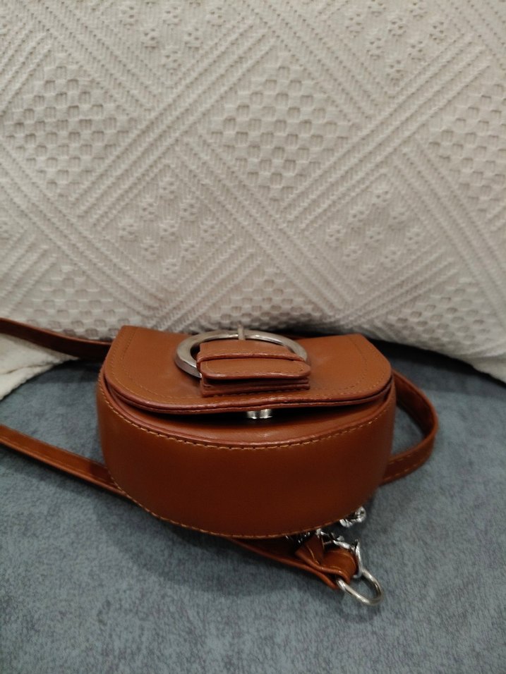 Kahverengi Deri Tokalı Kadın Çanta - Görsel 3