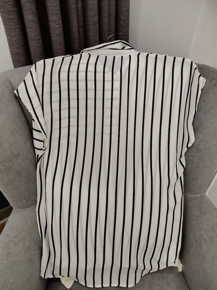 Düğmeli Çizgili Kısa Kollu Kadın Gömlek - Görsel 2