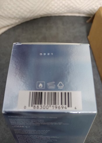 CK IN2U Beyaz Parfüm - Görsel 5