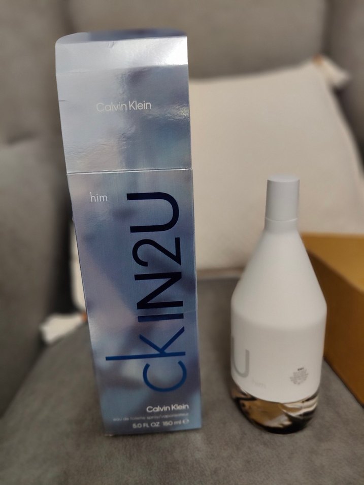 CK IN2U Beyaz Parfüm - Görsel 4