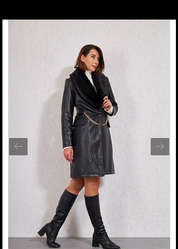 Kürklü Zincir Kemerli Siyah Deri Kaban - Görsel 5