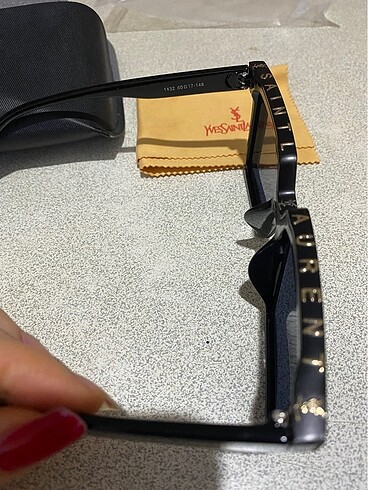 Saint laurent güneş gözlüğü - Görsel 7
