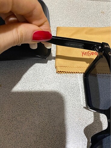 Saint laurent güneş gözlüğü - Görsel 6