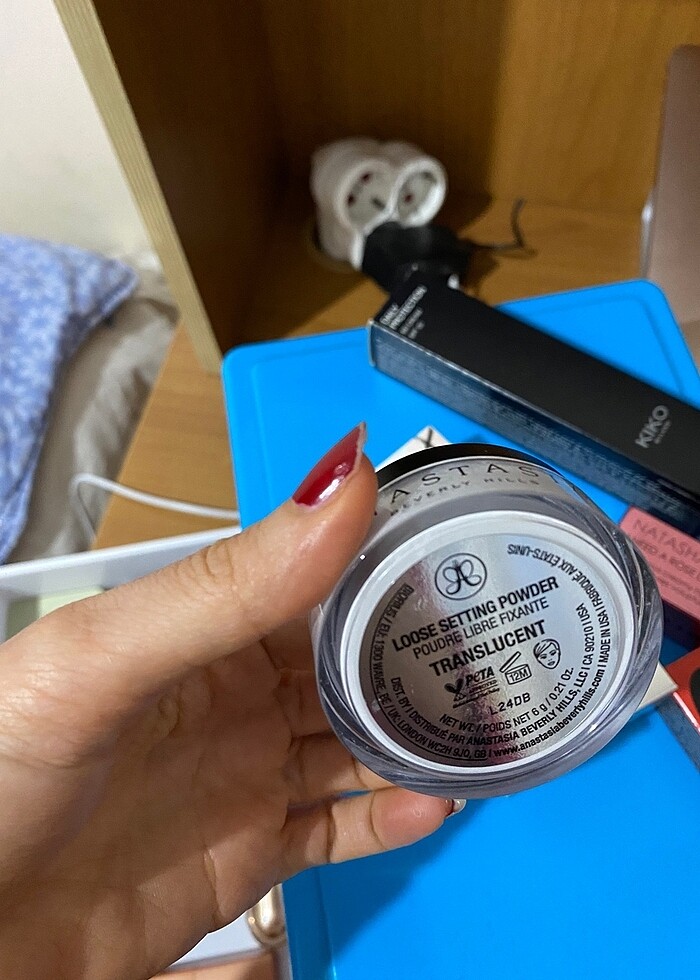 Anastasia Beverly Pudra - Görsel 4