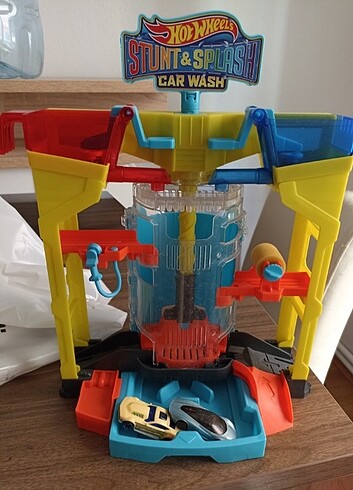  Beden Hot wheels araba yıkama oyun seti