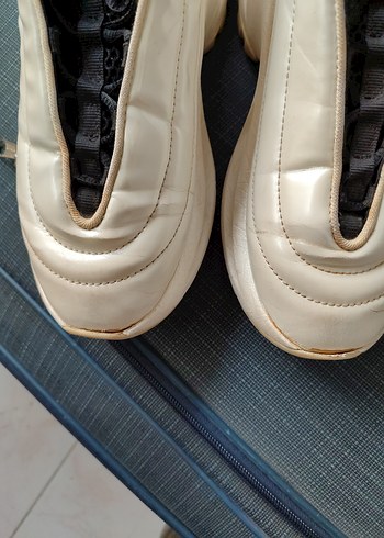 Beyaz Rugan Dolgu Topuklu Kadın Spor Ayakkabı - Görsel 7