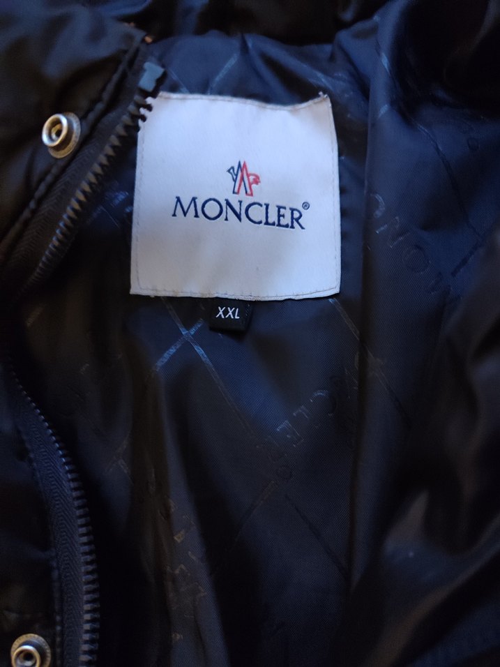 Erkek Çocuk Siyah Düğmeli Kışlık Mont - Görsel 4