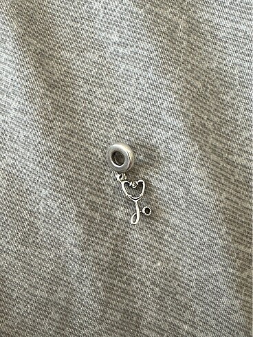 Pandora steteskop charm