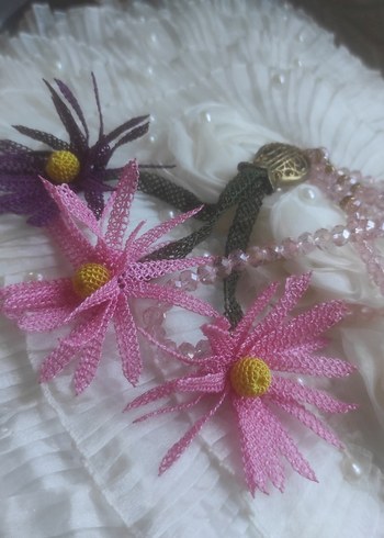 Beden mor Renk pembe mor çiçekli el işi iğne oyası kristal tesbih