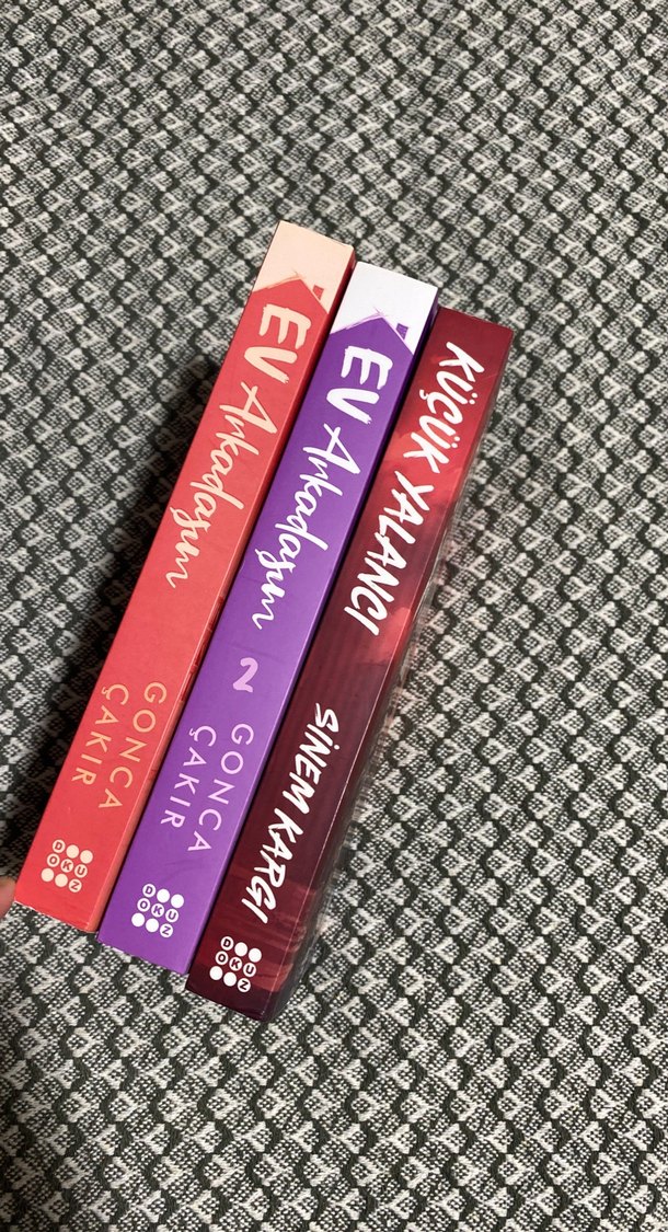 Gonca Çakır ve Sinem Kargı'dan 3 Roman Seti - Görsel 2