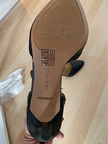 Nine West bantlı stiletto - Görsel 6
