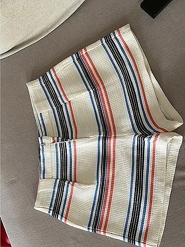 Stradivarius mini şort