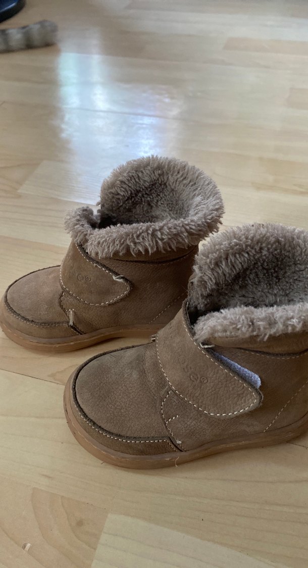 Çocuk Bej Süet Kürklü Bot - Görsel 4