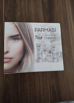Farmasi Dr tuna cilt bakım seti