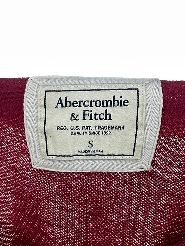 s Beden bordo Renk Abercrombie & Fitch T-shirt %70 İndirimli.