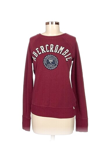 Abercrombie & Fitch T-shirt %70 İndirimli.