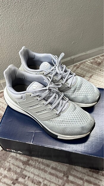 Adidas rahat ayakkabı
