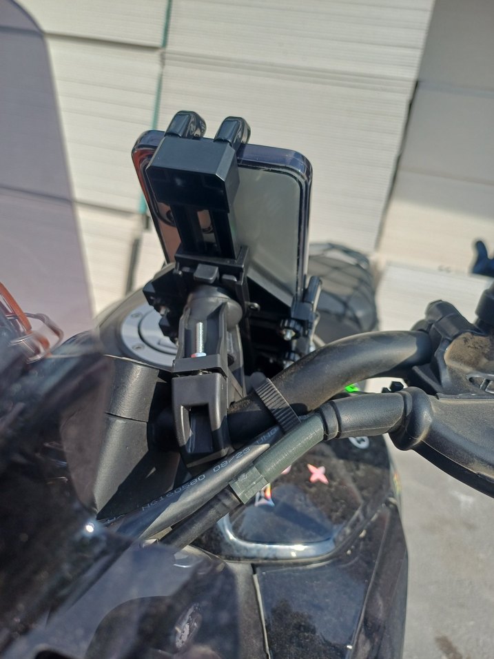 Motosiklet Telefon Tutacağı Çok Fonksiyonlu - Görsel 2