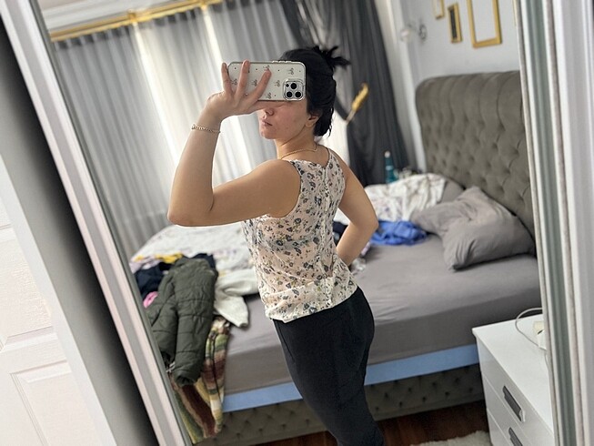 xs Beden Yazlık sıfır kol çiçekli gömlek