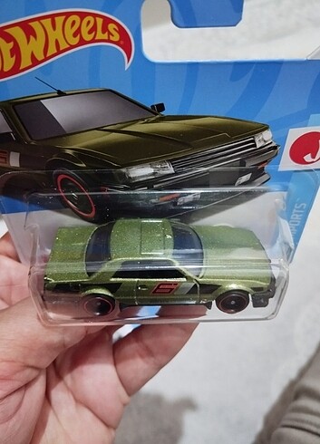  Beden Renk Hot Wheels Nissan Skyline RS kdr30