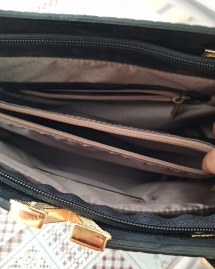 Siyah Kadın Kol Çantası - Görsel 5