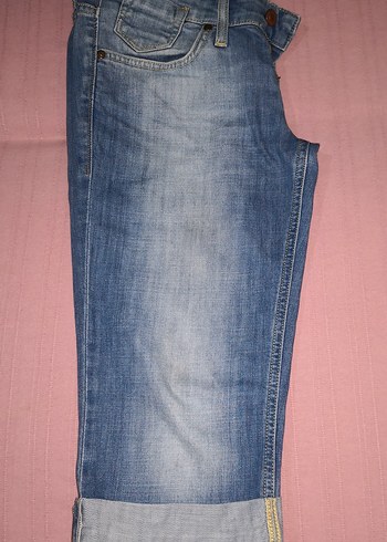 28 Beden Mavi Kadın Denim Kapri Kot