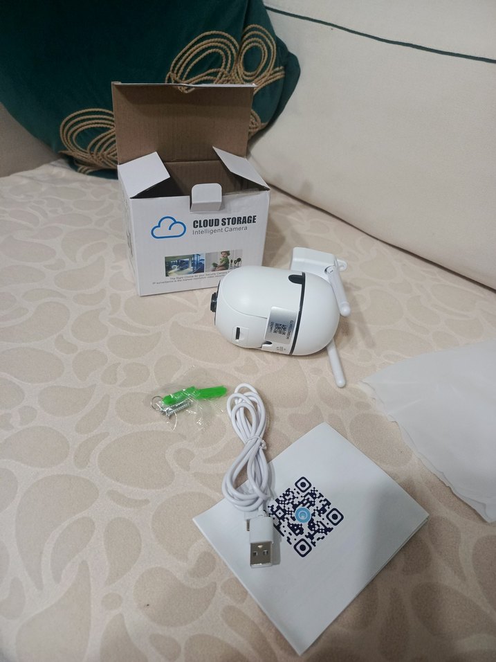 Kablosuz Beyaz Güvenlik Kamerası - Görsel 2