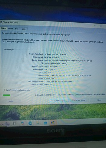 Beyaz Sony Vaio Dizüstü Bilgisayar - Görsel 2