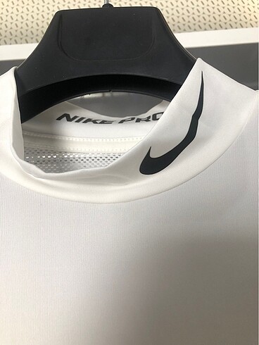 m Beden beyaz Renk Orijinal Nike Pro Compression