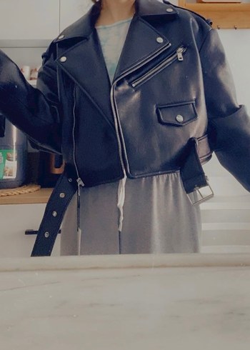 34 Beden Zara Kemerli Siyah Deri Biker Ceket